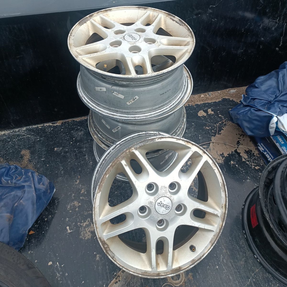 16" jeep wheels