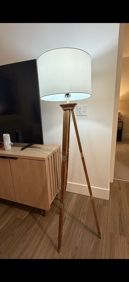 Modern Wooden Tripod Floor Lamp with White Drum Shade