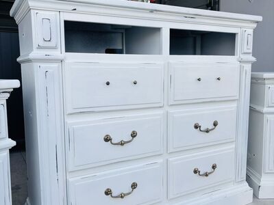 Farmhouse Dresser