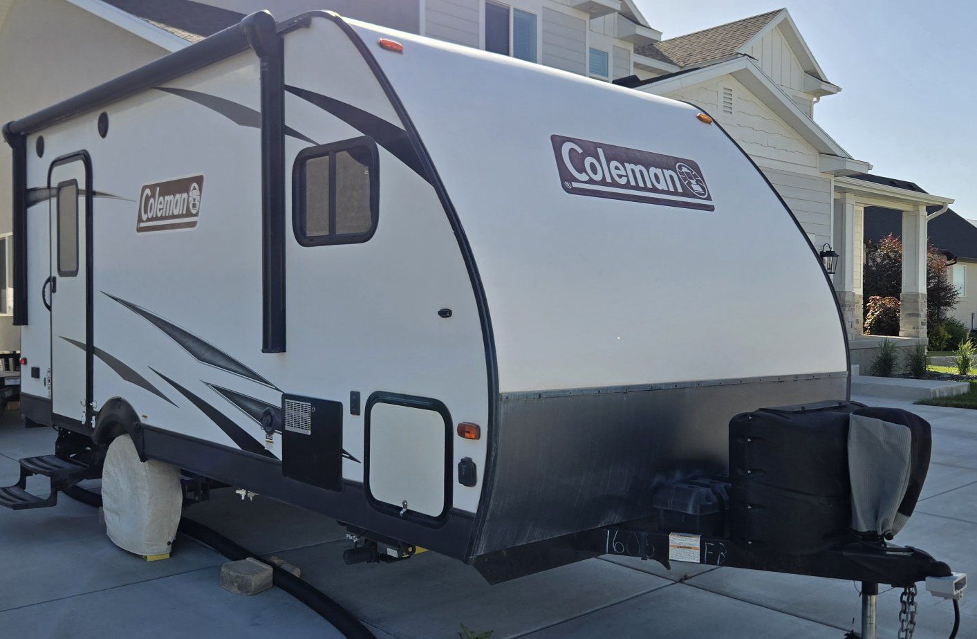 2020 Coleman Light LX 1605FB Travel Trailer w/slide-out, upgraded Goodyear Endurance Tires