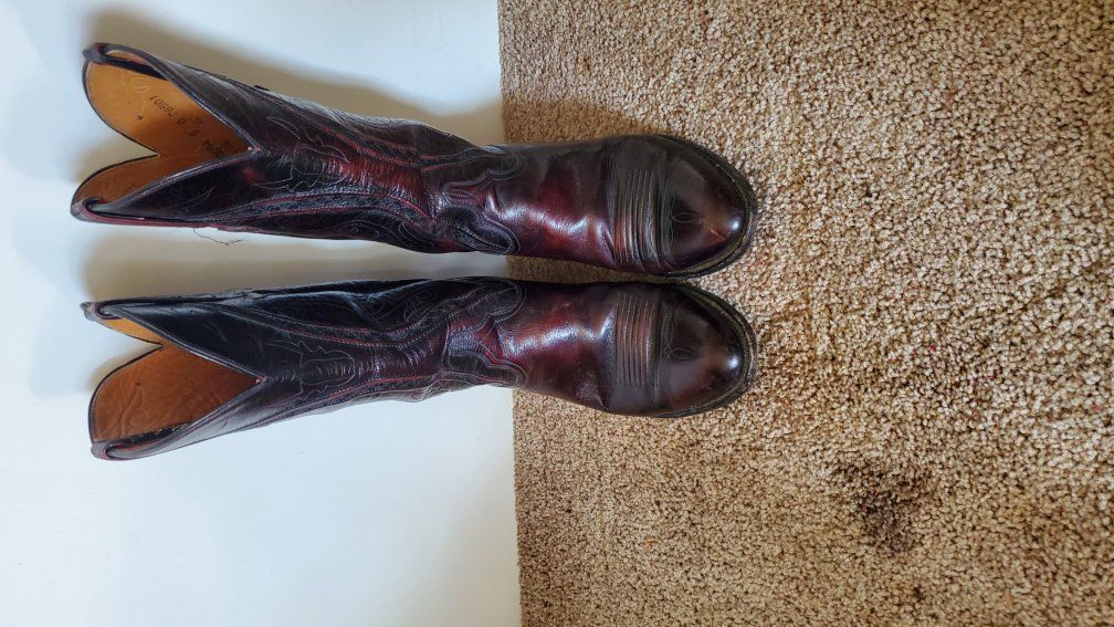 Lucchese Classic Western Boots