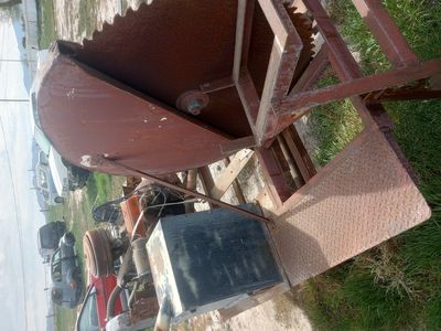 giant saw 3 foot blade