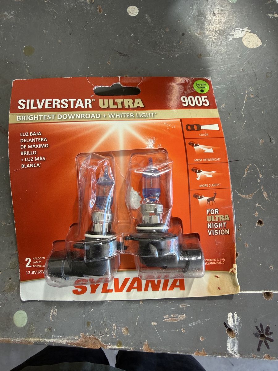 Sylvania 9005 Headlights 