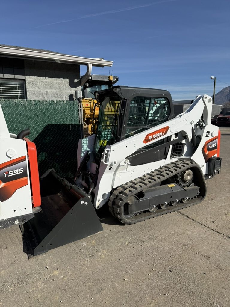 Bobcat T595 Track Skid Steer Rental – Compact Track Loader - Half day options, see description