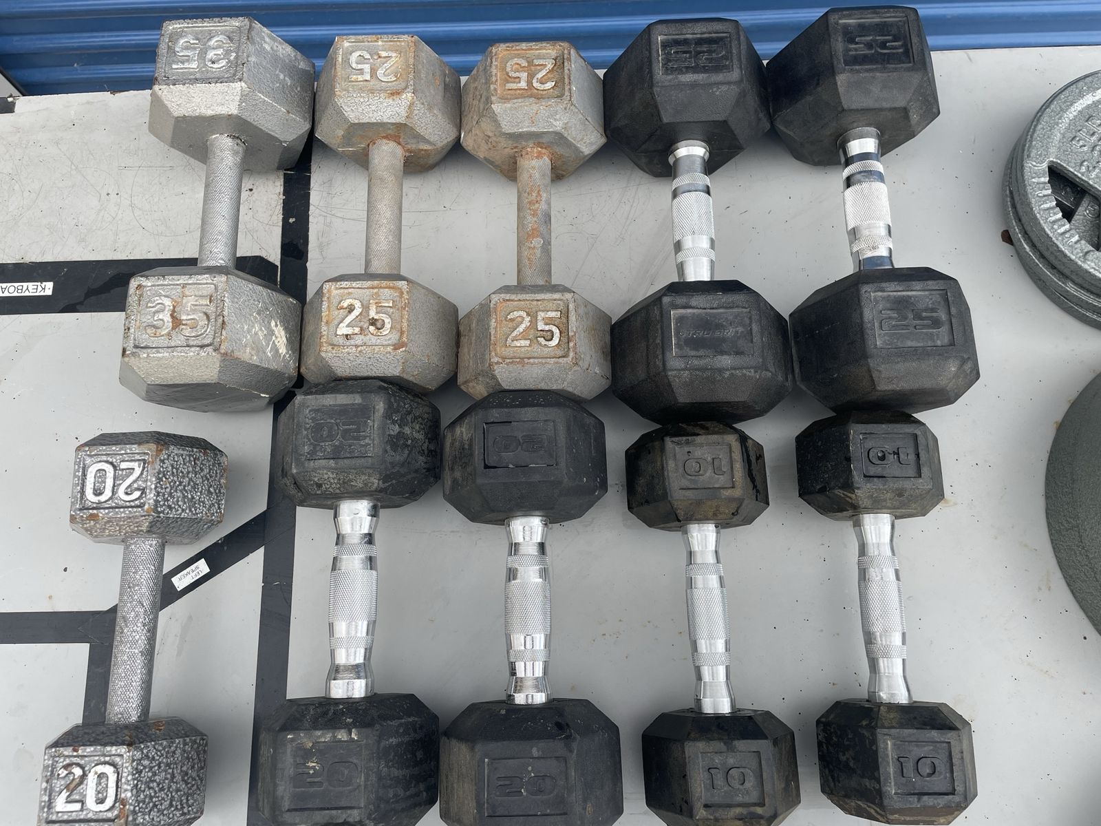 215# Set of dumbbells