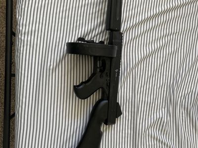 Black Airsoft Electric Full Auto Tommy Gun Replica with Premier Ammo *NO BATTERY FOR GUN*