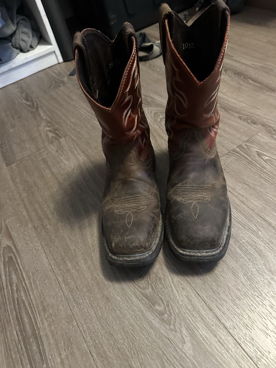 Ariat Workhog Square Toe Cowboy Work Boots - Men's Size 10.5D - Distressed Brown/Red Leather