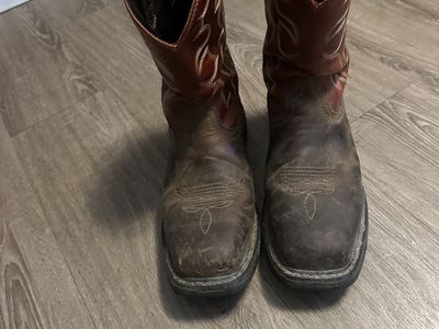 Ariat Workhog Square Toe Cowboy Work Boots - Men's Size 10.5D - Distressed Brown/Red Leather