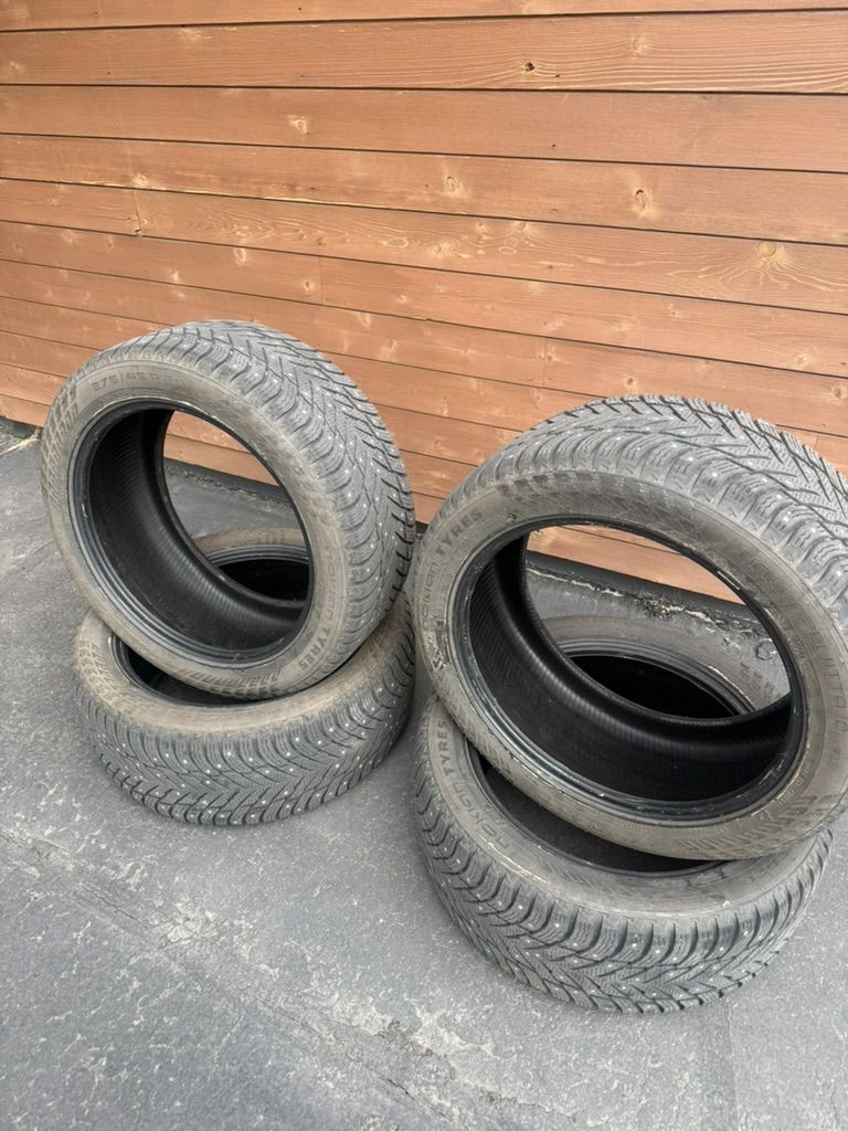 Snow Tires:   Nokian Hakkapeliitta 10--studded