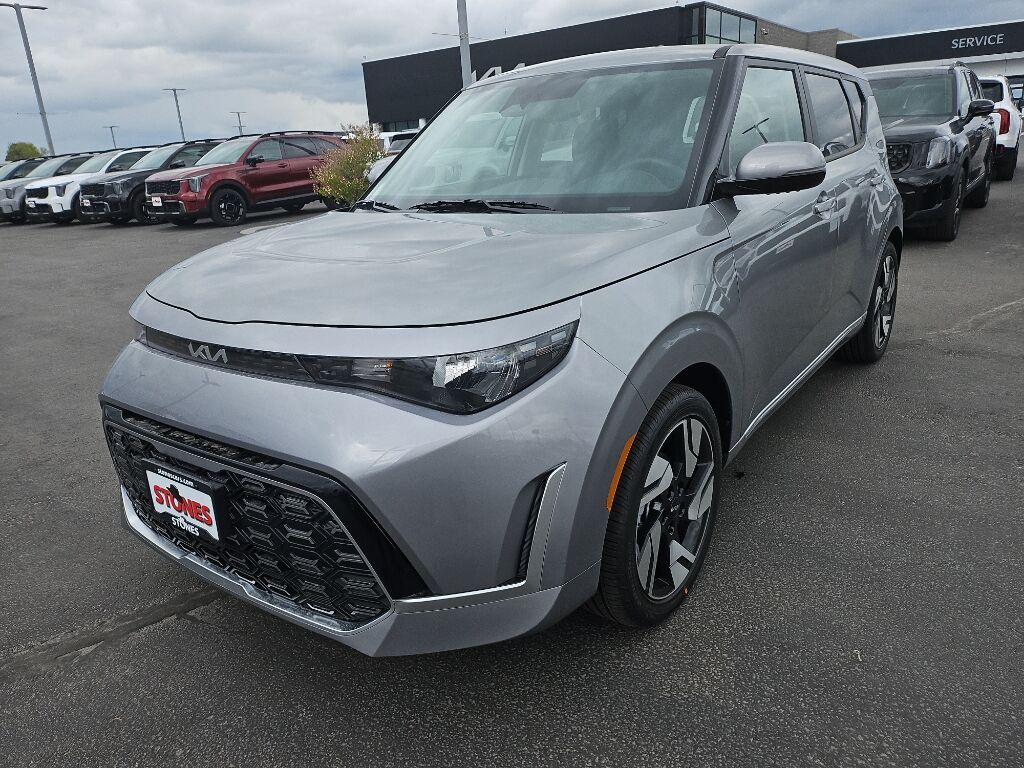 2025 KIA SOUL GT-Line