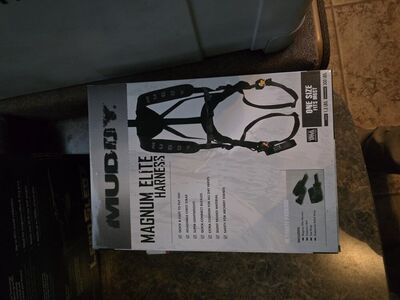 Muddy Harness and Line