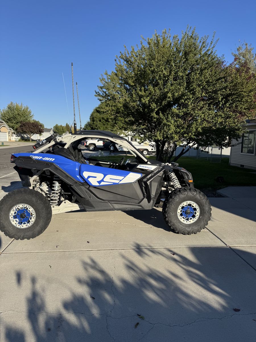 2023 Can-Am Maverick X3 Xrs with smart shox