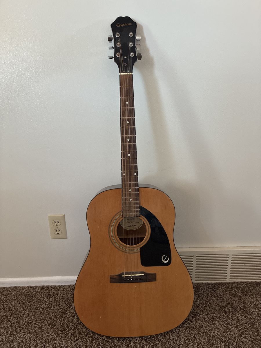 Epiphone AJ-100