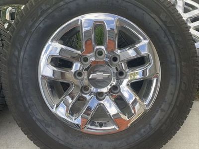 Chevy Silverado 2500 Chrome Tires & Rims