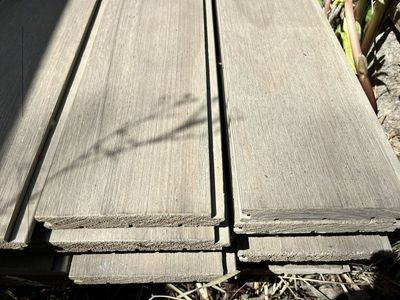 1 x 6 Accoya Tongue and Groove nickel-gap siding