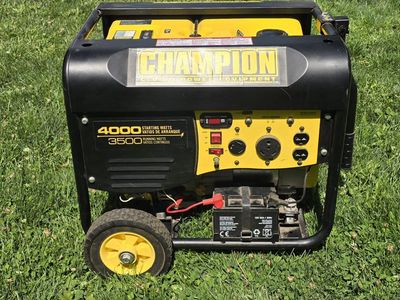 Champion 4000 Starting / 3500 Running Watts Portable Generator