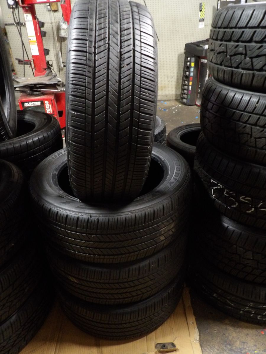215/55R17 GOODYEAR ASSURANCE SET OF USED TIRES 