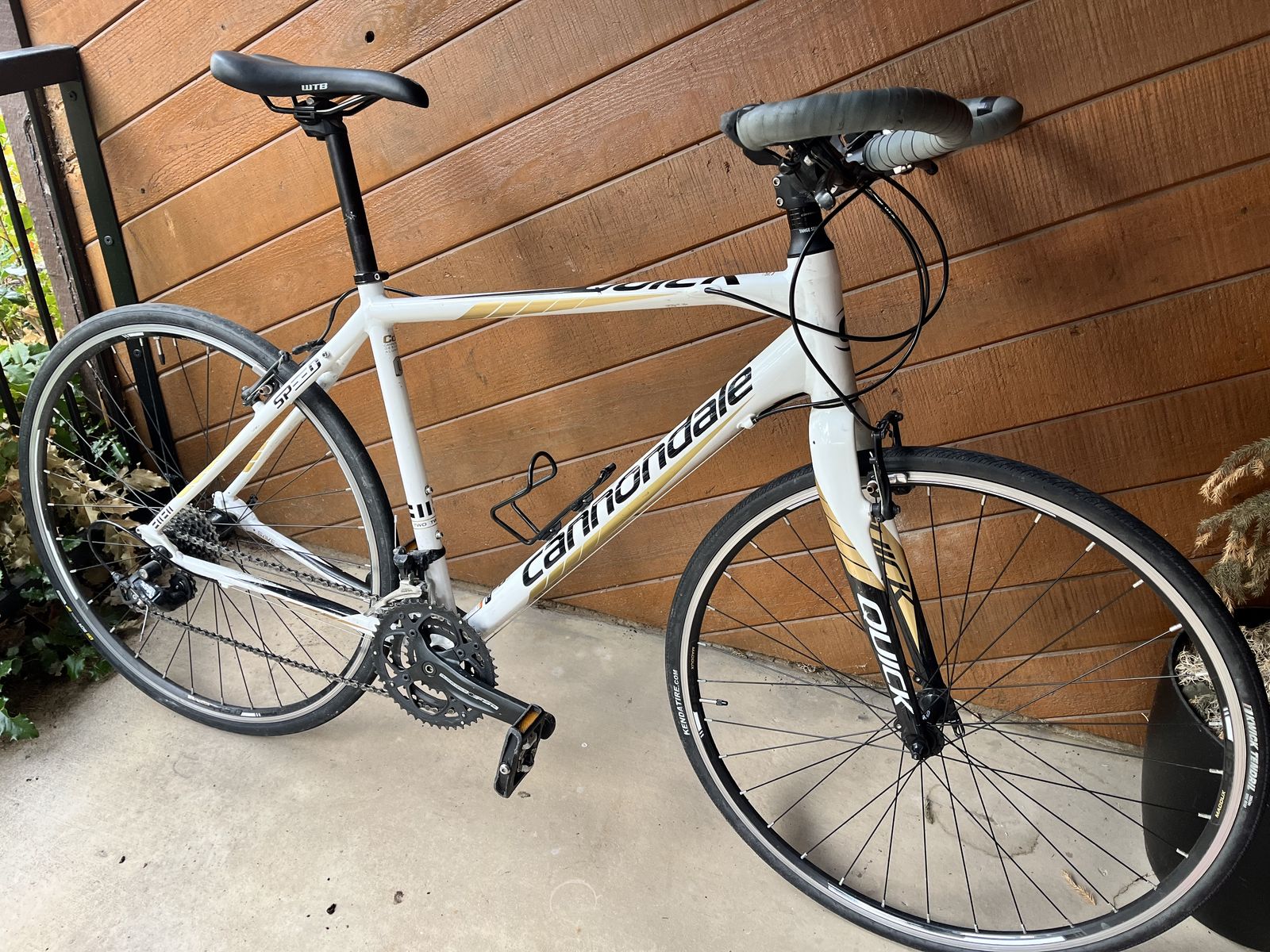 Cannondale quick speed 2 large hybrid 