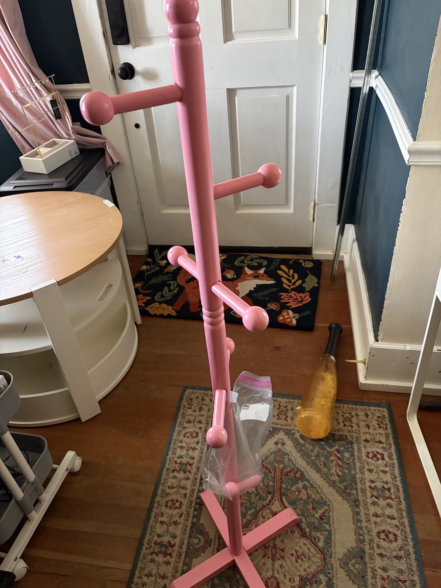 Pink Wooden Standing Coat Rack Tree for Children / Kids Room