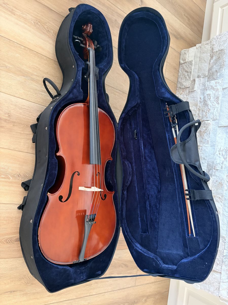 3/4 Cello with Hard Case