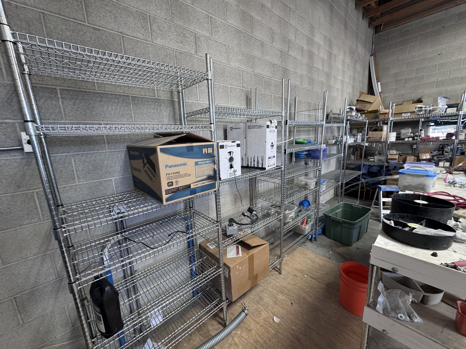 Heavy Duty Industrial Wire Shelving