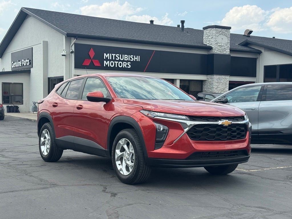 2024 Chevrolet Trax LS