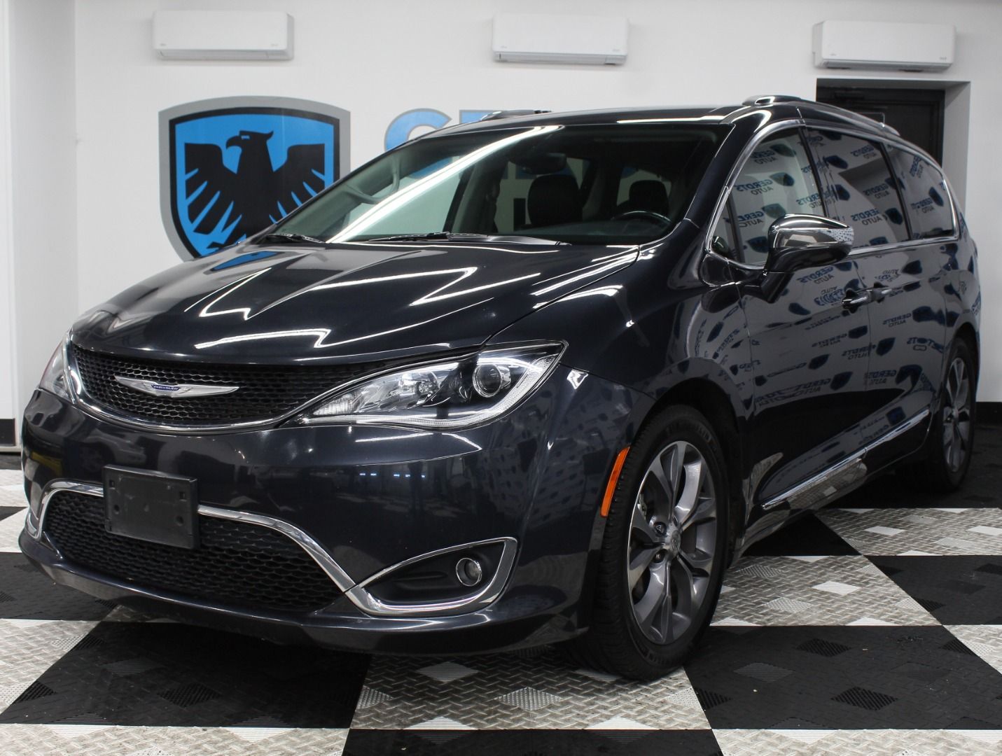 2019 Chrysler Pacifica Limited
