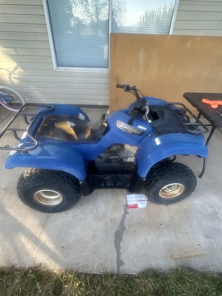 Older Yamaha grizzly 125 atv in good condition