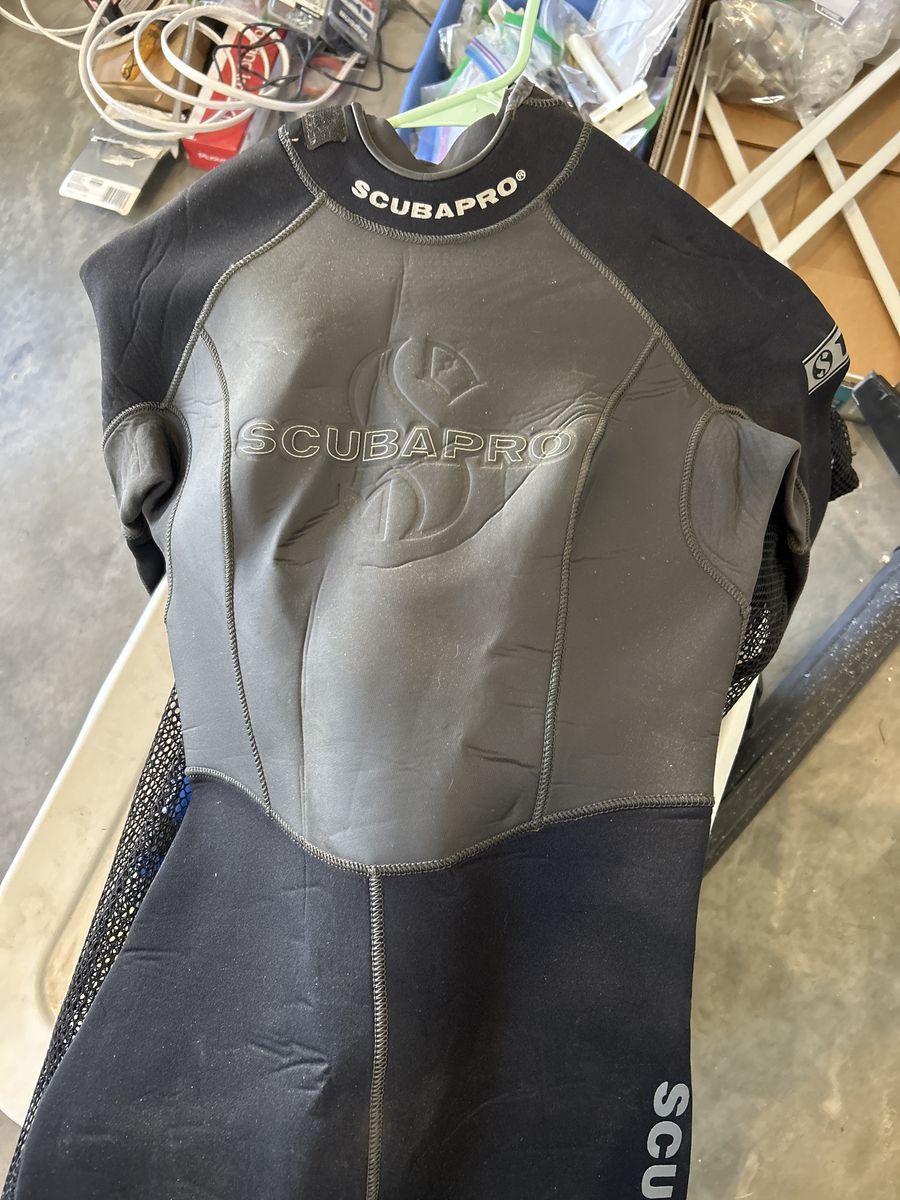 Scubapro Scuba Diving Wetsuit 1.5m XS Black, Pre-Owned, Excellent Condition