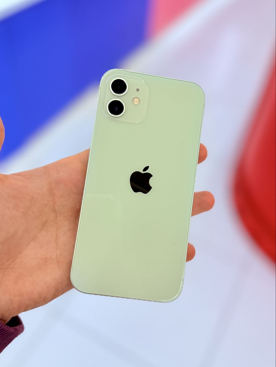 Apple iPhone 12, 256 GB - Unlocked