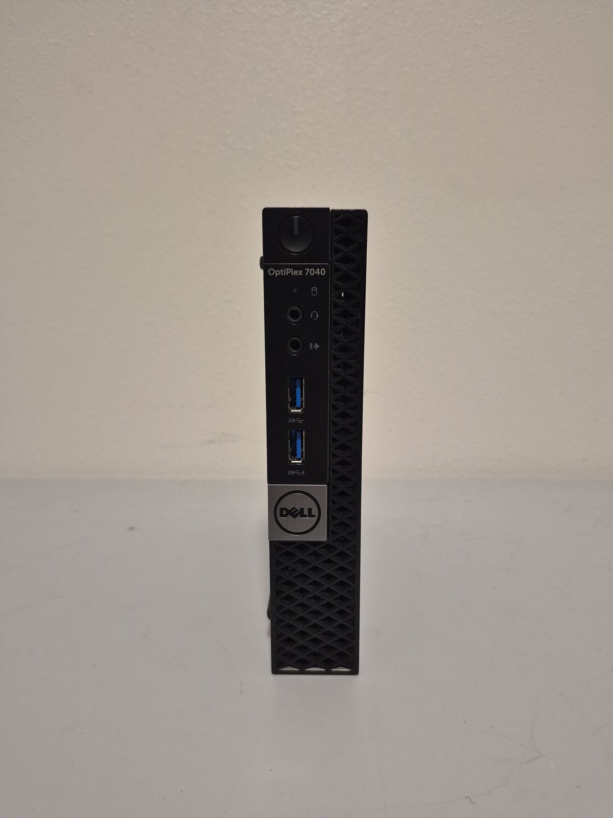 Dell Optiplex 7040 - Mini PC - Refurbished