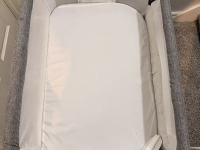 Bassinet-Baby Delight