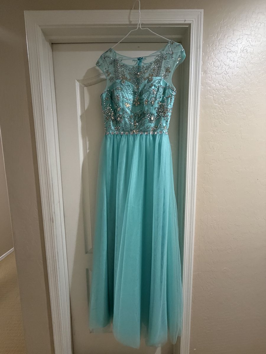 Teal and sparkle for PROM!