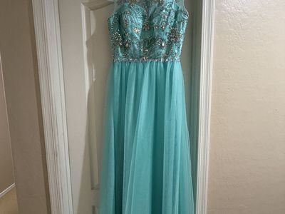 Teal and sparkle for PROM!