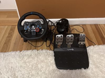 Logitech G29 Driving Force Racing Wheel setup with