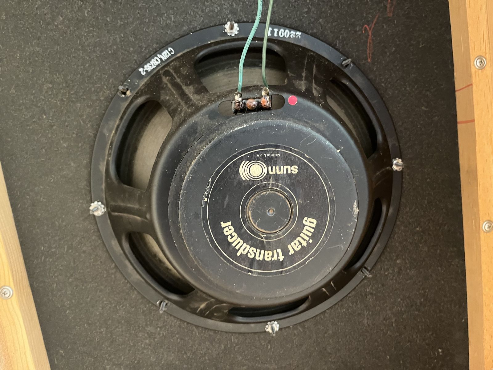 Main image 8