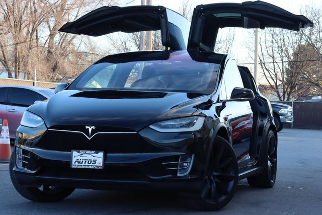 2020 Tesla Model X Long Range Plus