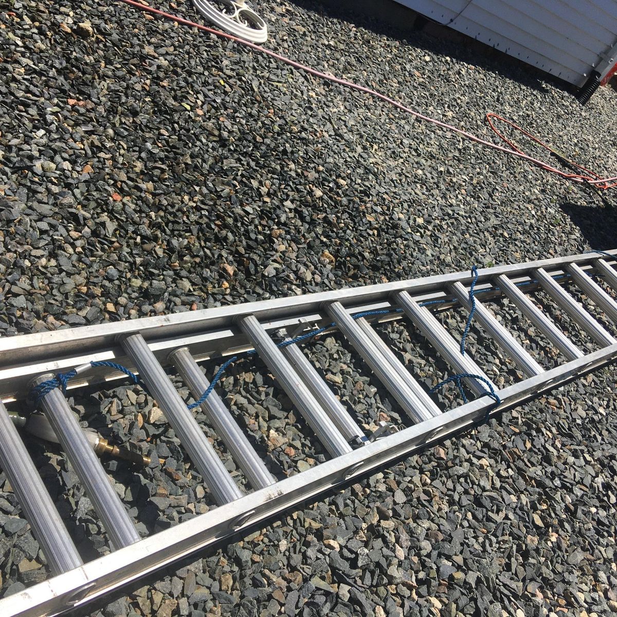 extension ladder 30'