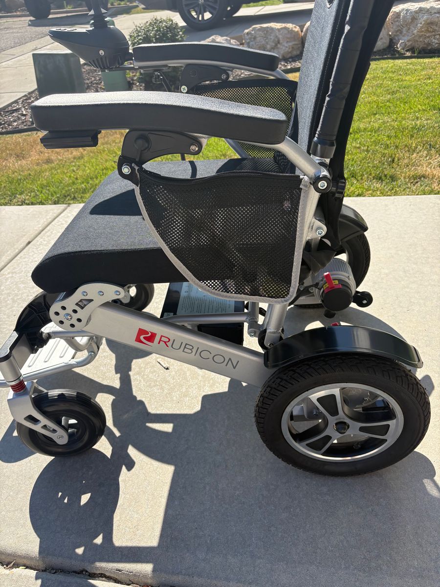 Rubicon electric wheelchair