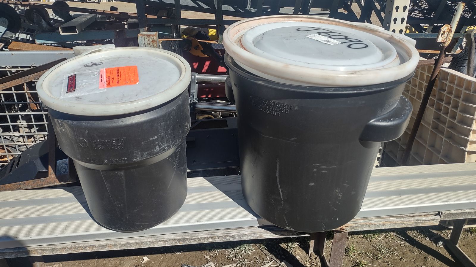 10 & 20 Gallon Secure Storage Bins (Bucket)