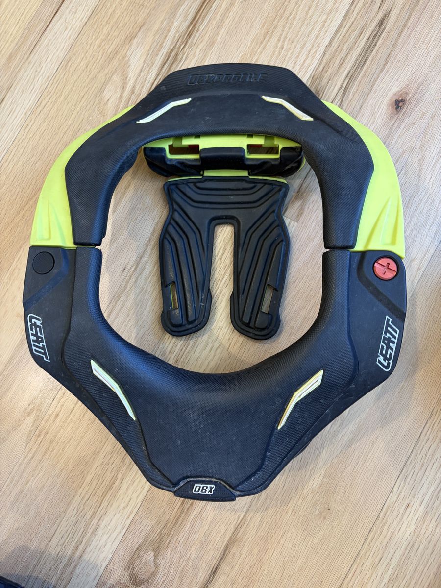 Main image 6