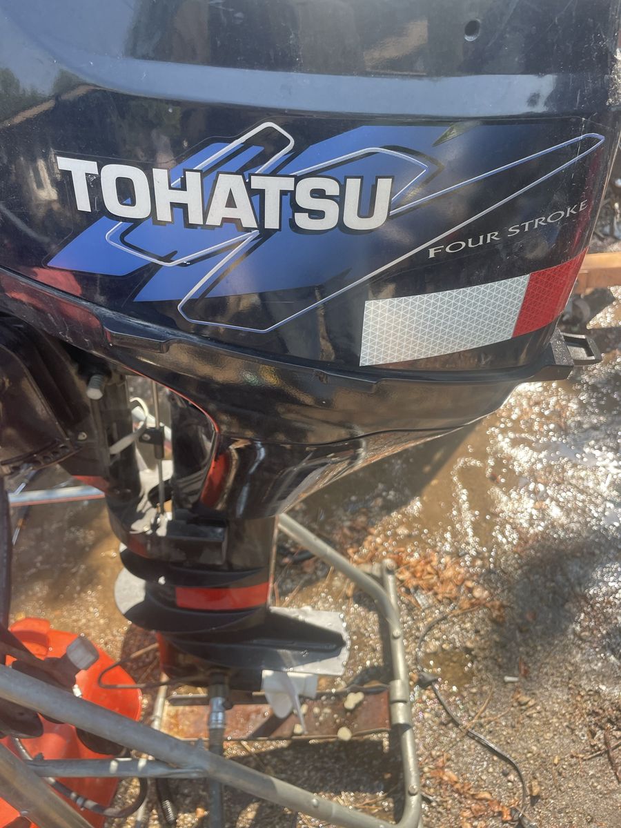 2006 Tohatsu  9.8 electric start 4 Stroke