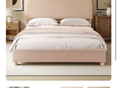 Full size bed