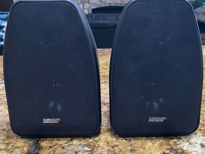 EARTHQUAKE Sound Speakers