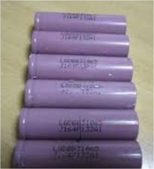 LG LGDBB318650 Lithium-ion Batteries 96% health of charge