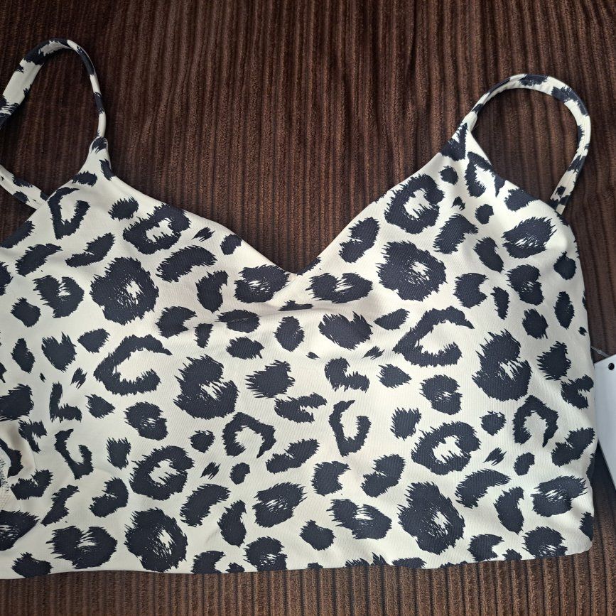 Brand new Crz Yoga swimsuit top