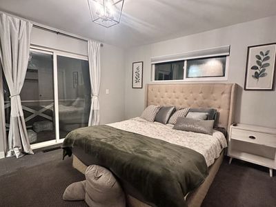 Master Bedroom for Rent in Millcreek