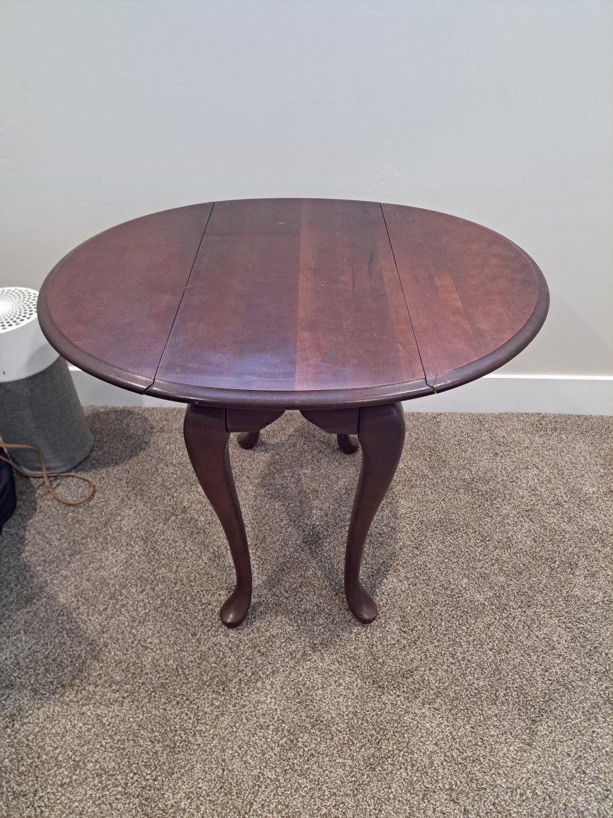 Vintage Dark Wood Drop Leaf Table with Cabriole Legs - Entryway Accent End Table