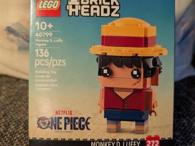LEGO BrickHeadz One Piece Monkey D. Luffy Figure 40799 - NEW