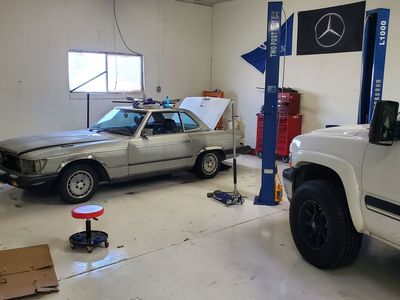 1984 Mercedes 380 SL